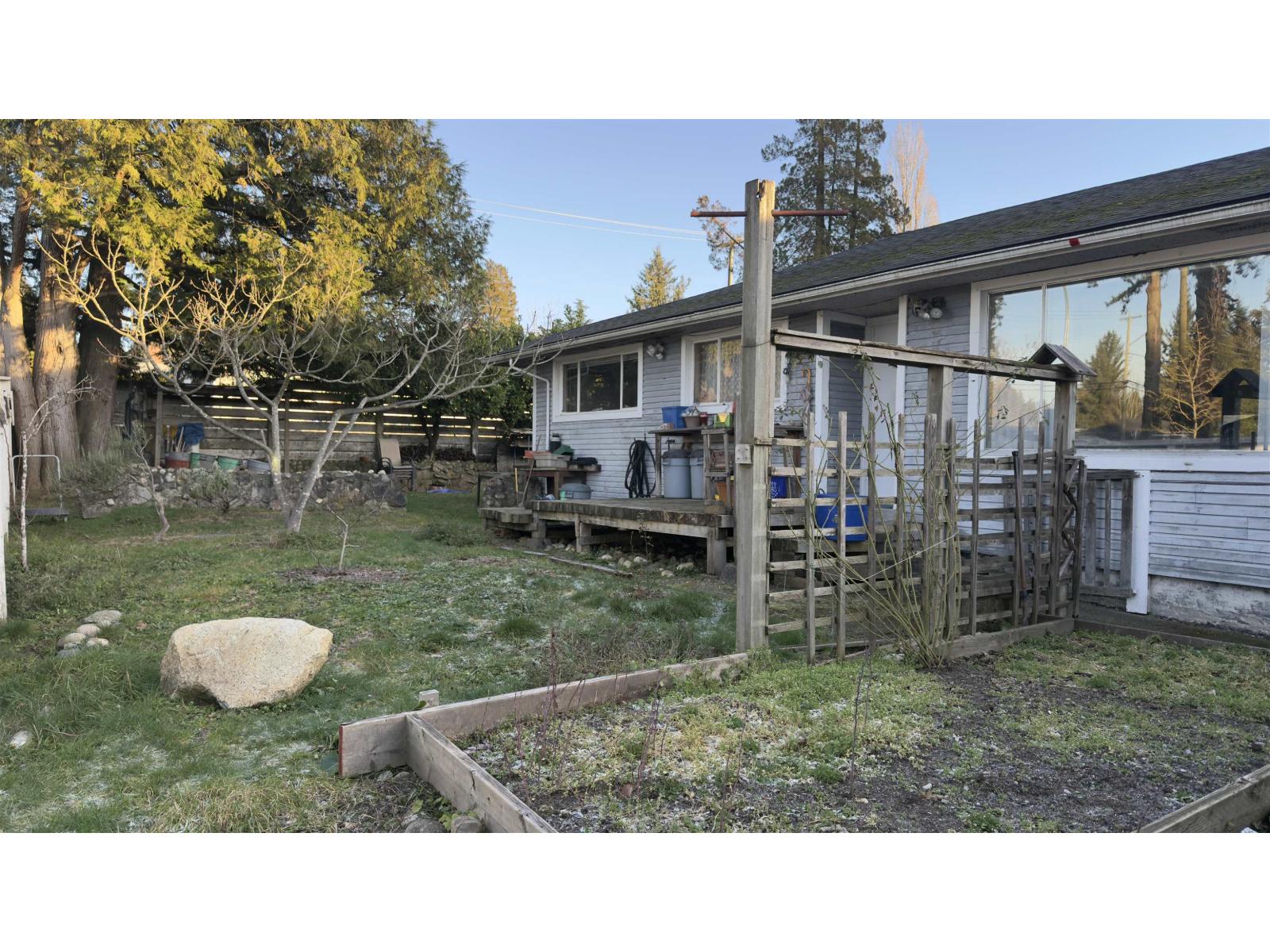 9401 DAWSON CRESCENT, Delta — photo 4