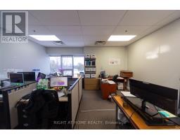14 - 636 Edward Avenue, Richmond Hill, ON L4C0V4 Photo 23