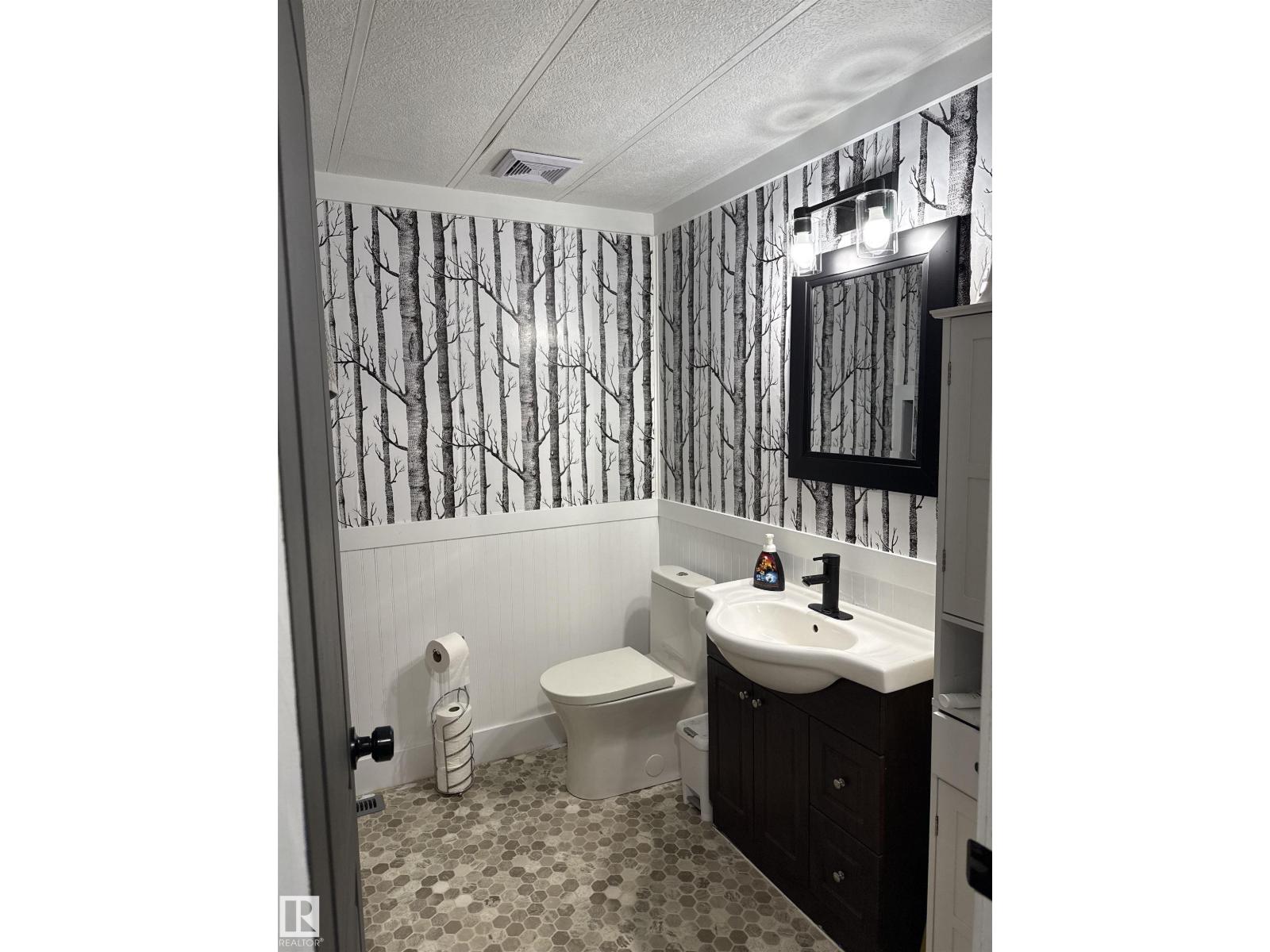 5024 45A ST, Barrhead — photo 5