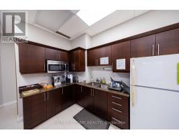 14 - 636 Edward Avenue, Richmond Hill, ON L4C0V4 Photo 33