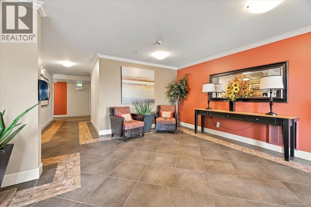 301 6728 Dickinson Rd, Nanaimo