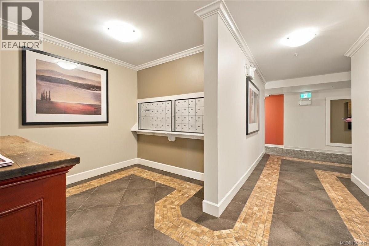 #301 6728 Dickinson Rd - 43