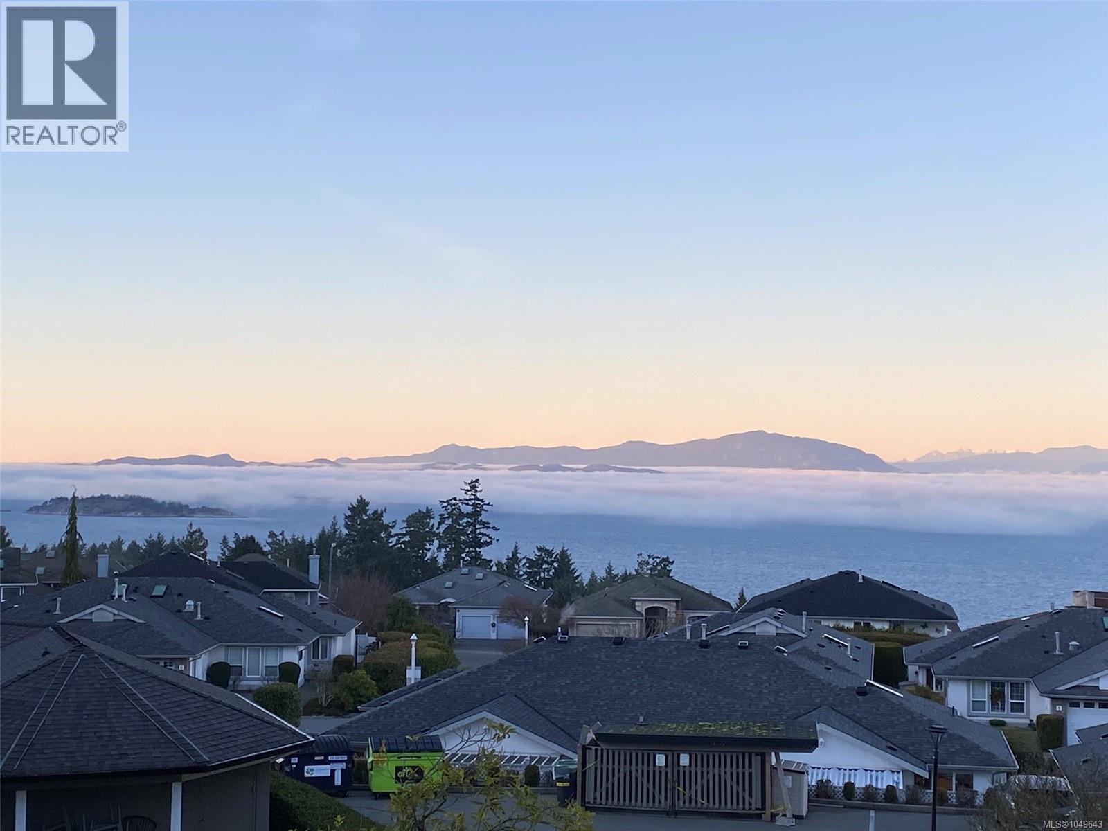301 6728 Dickinson Rd, Nanaimo