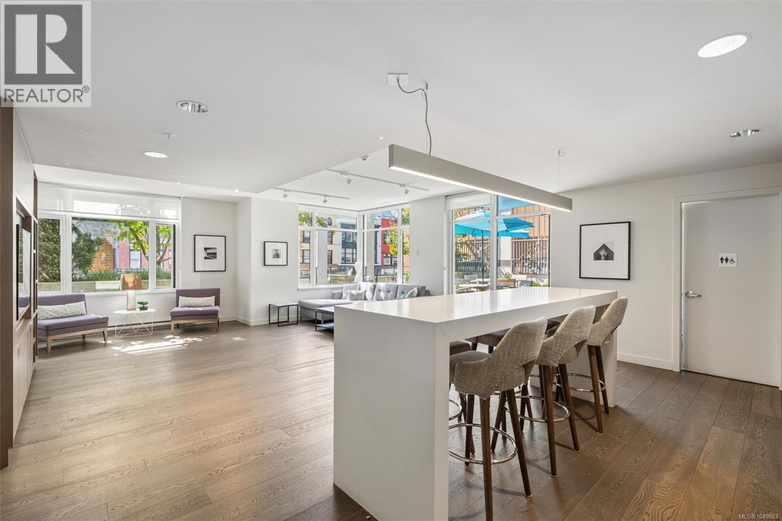 #204 728 Yates St - 23