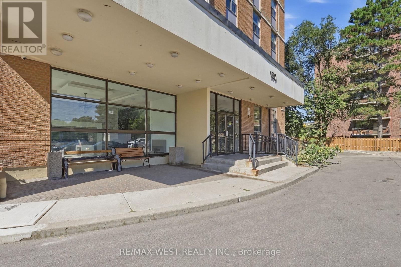 302 - 180 DUDLEY AVENUE, Markham (Thornhill) — photo 2