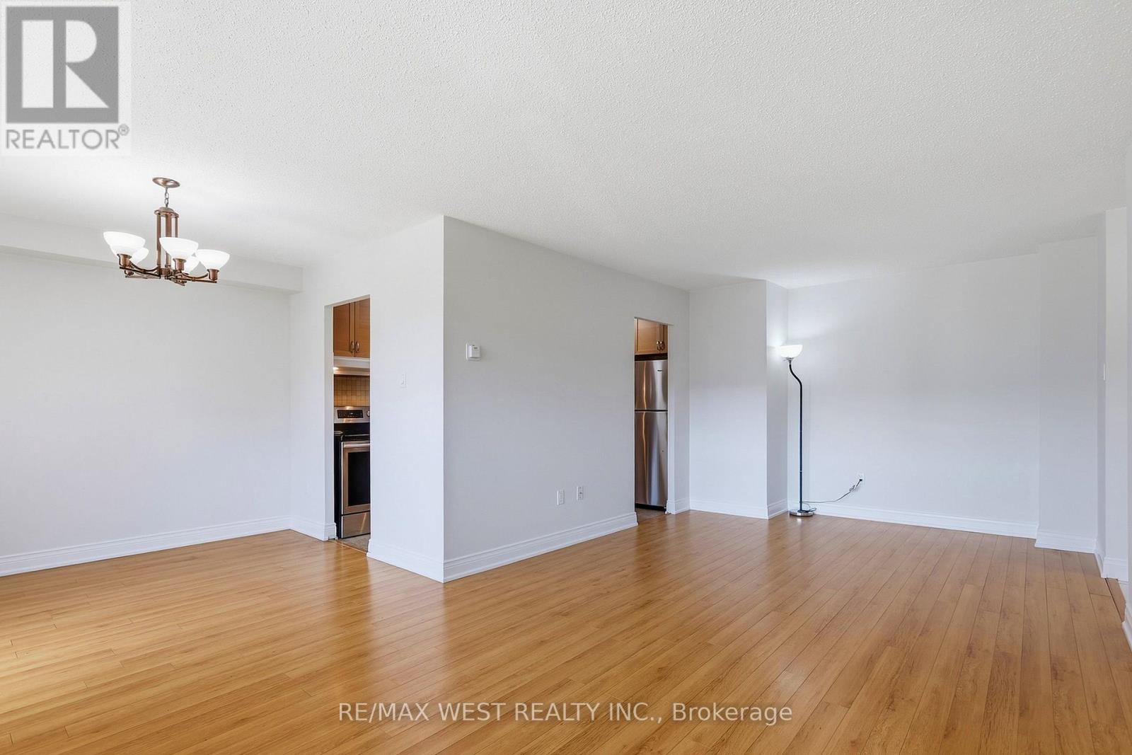 302 - 180 DUDLEY AVENUE, Markham (Thornhill) — photo 8