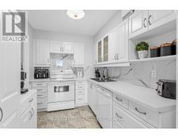 803 - 40 Baif Boulevard, Richmond Hill, ON L4C5M9 Photo 12