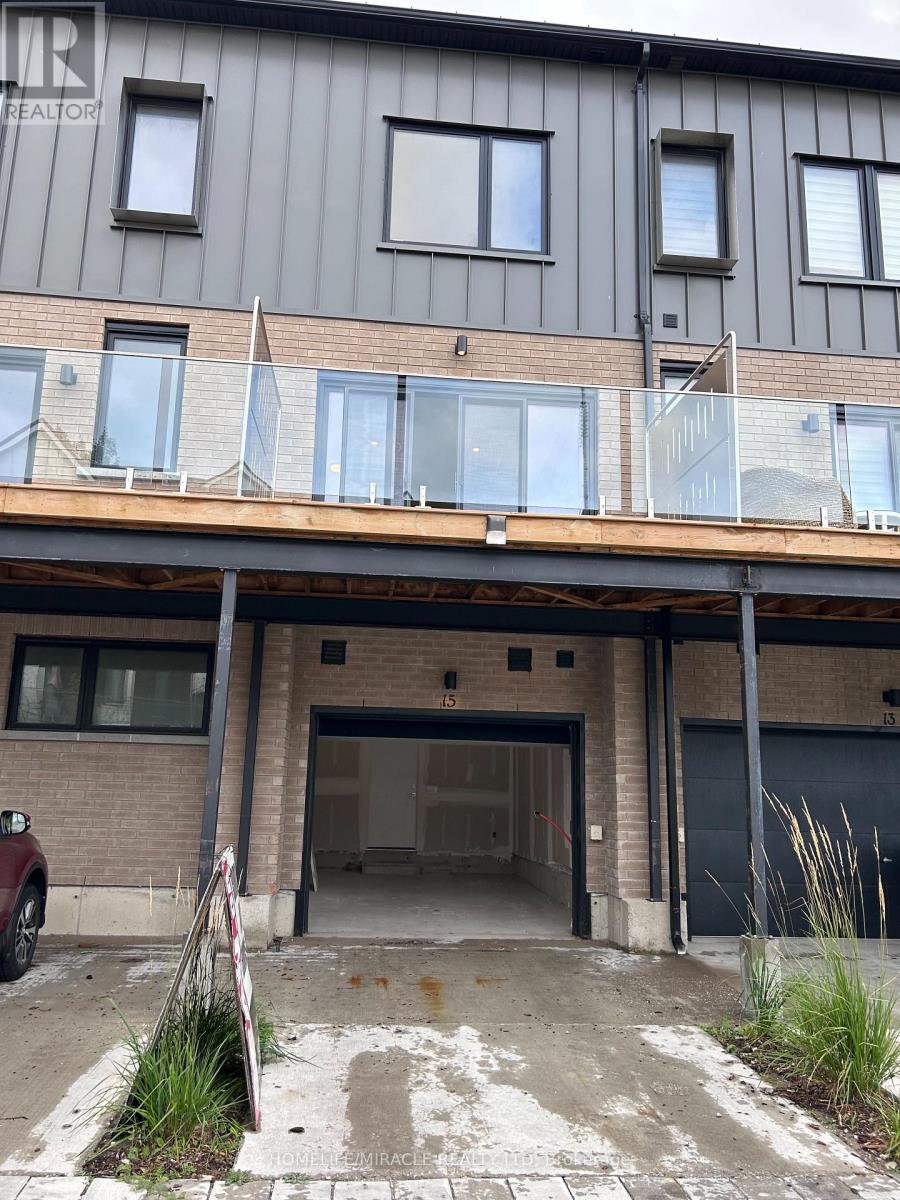 15 RAINWATER LANE, Barrie (Holly)