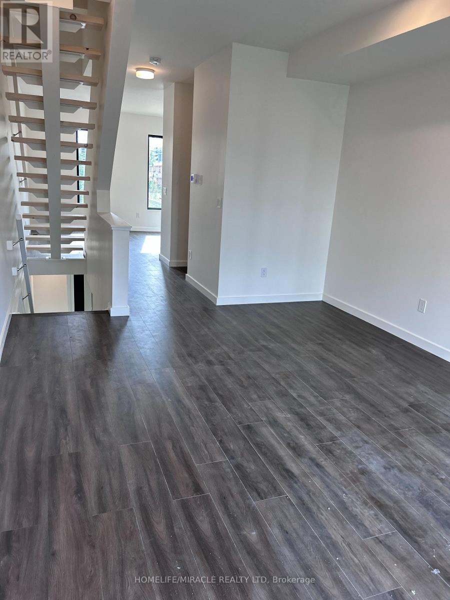 15 RAINWATER LANE, Barrie (Holly) — photo 5