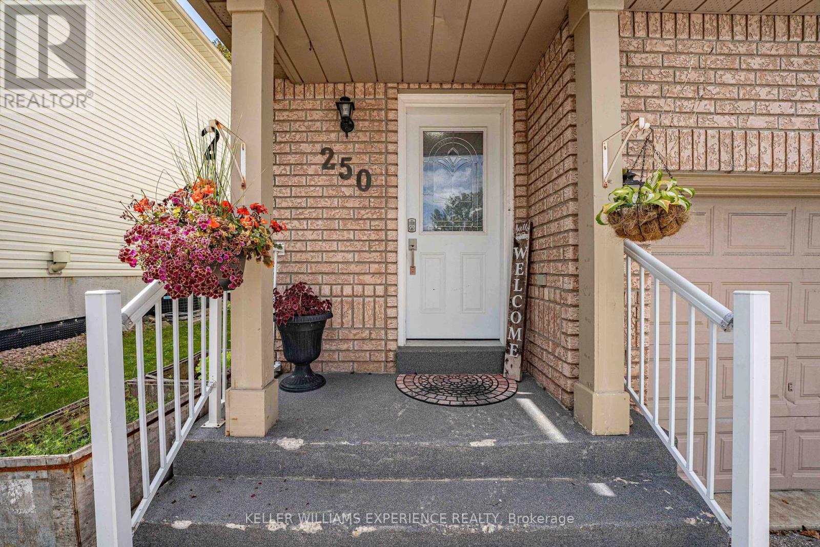 250 FERNDALE DRIVE S, Barrie (Ardagh) — photo 9