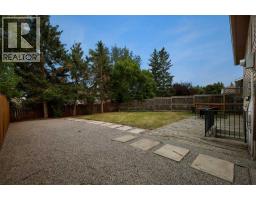 20 Bernard Way Nw, Calgary, AB T3K2B9 Photo 38