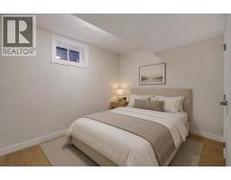 20 Bernard Way Nw, Calgary, AB T3K2B9 Photo 35