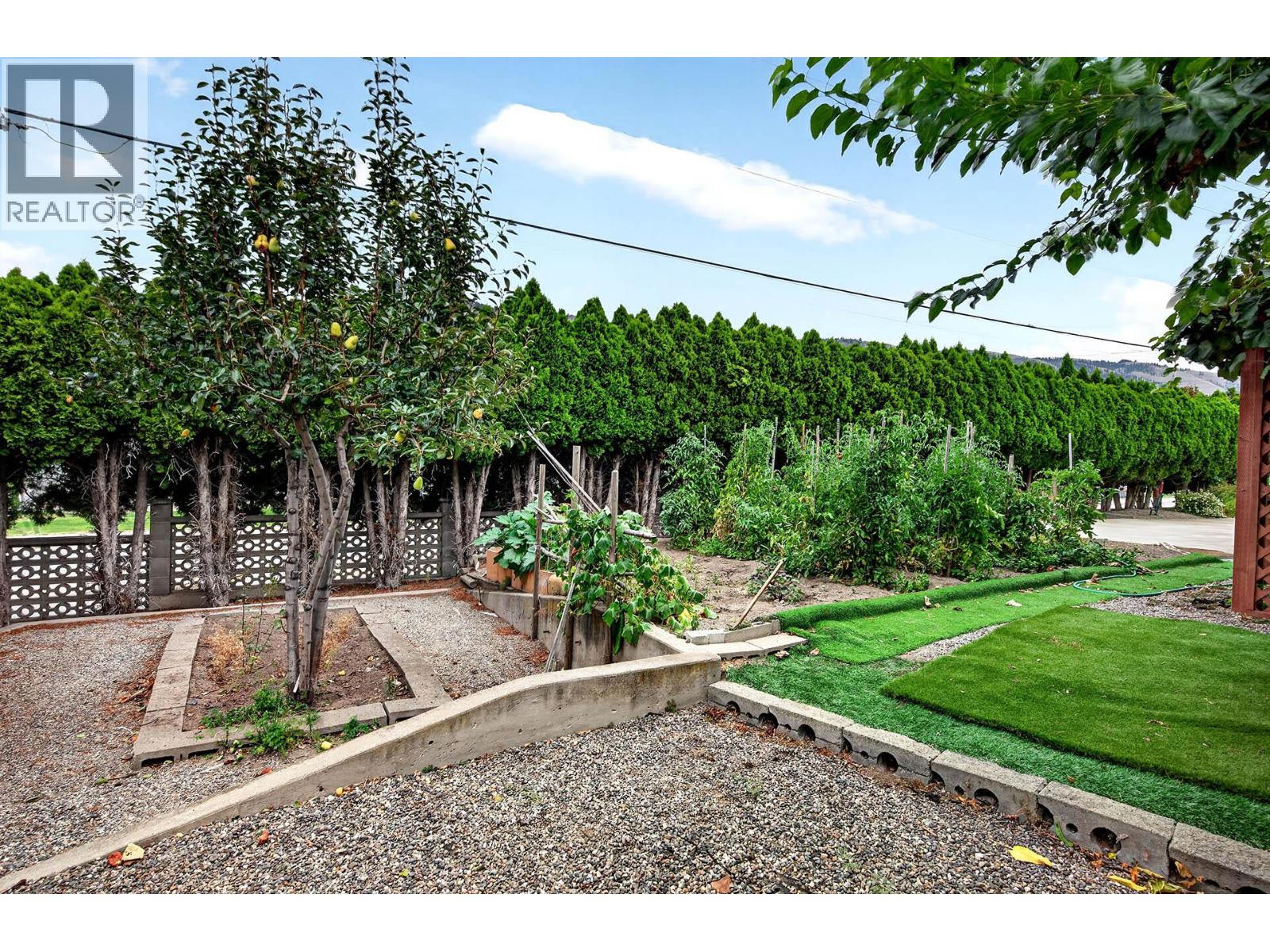 1705 KNOLLWOOD Crescent - 75