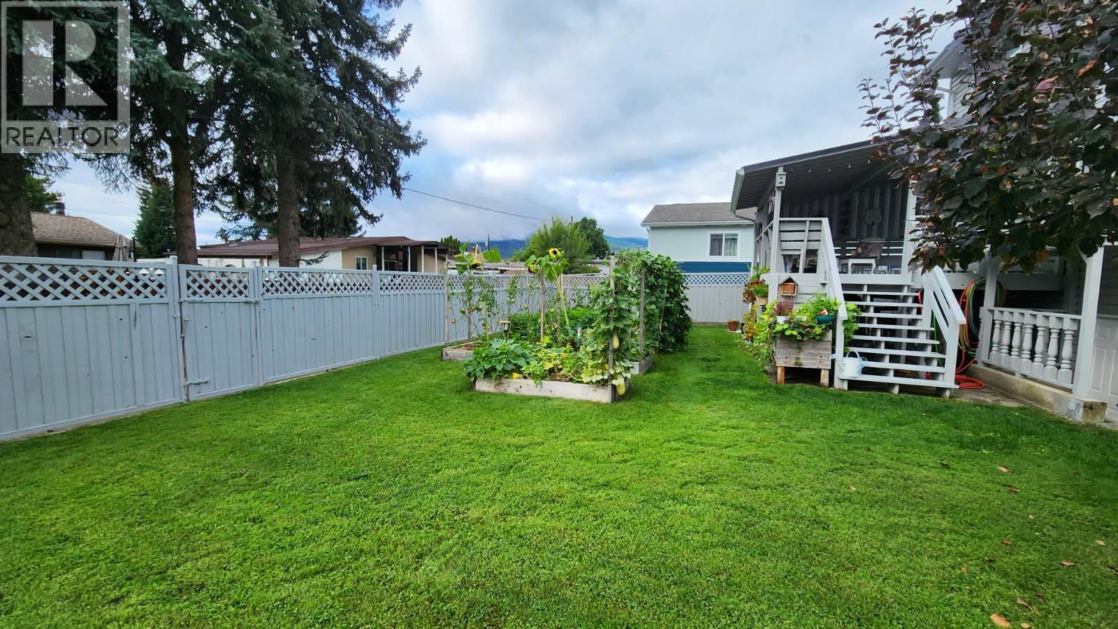 275 10th Avenue - 41