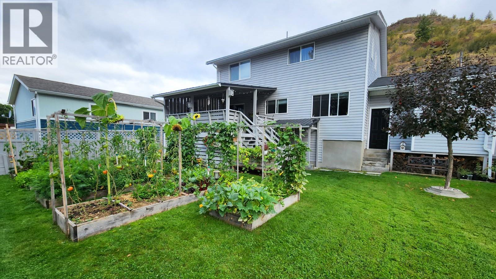 275 10th Avenue - 45