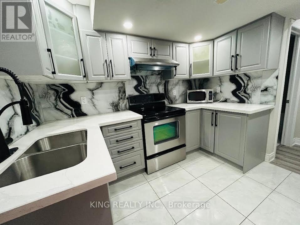 Photo of 13 Black Diamond Crescent