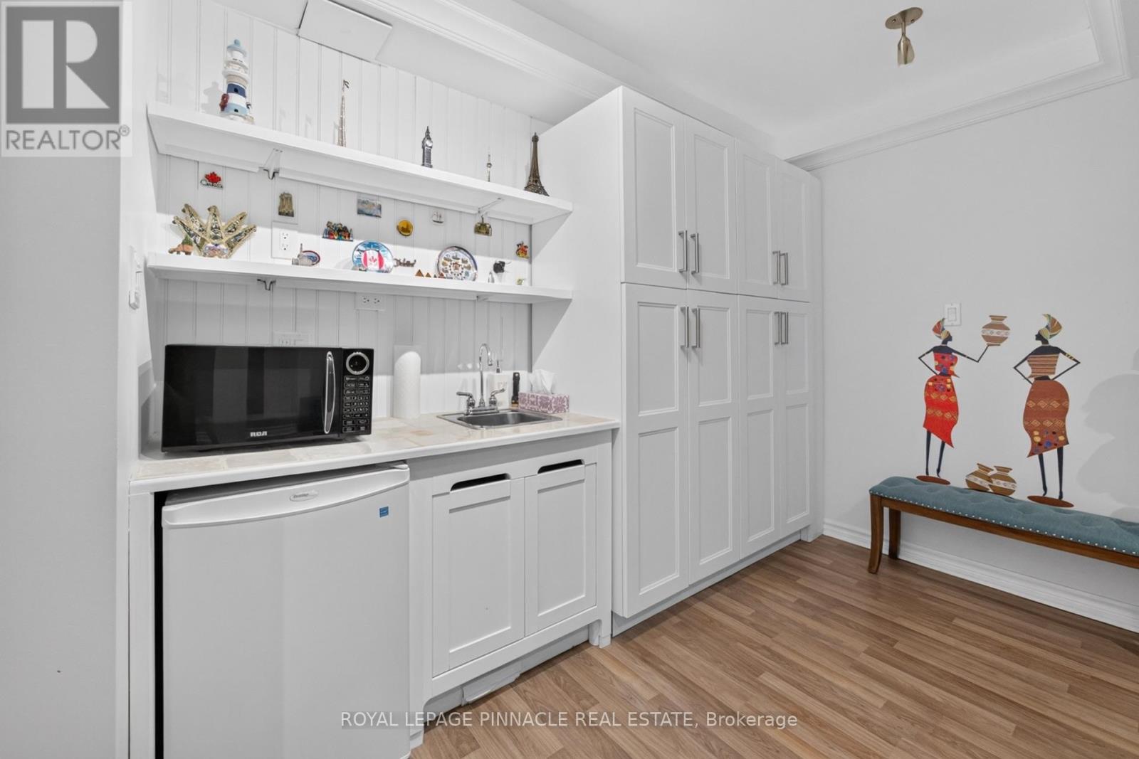 #13 2254 ROCKINGHAM DRIVE - Image 32