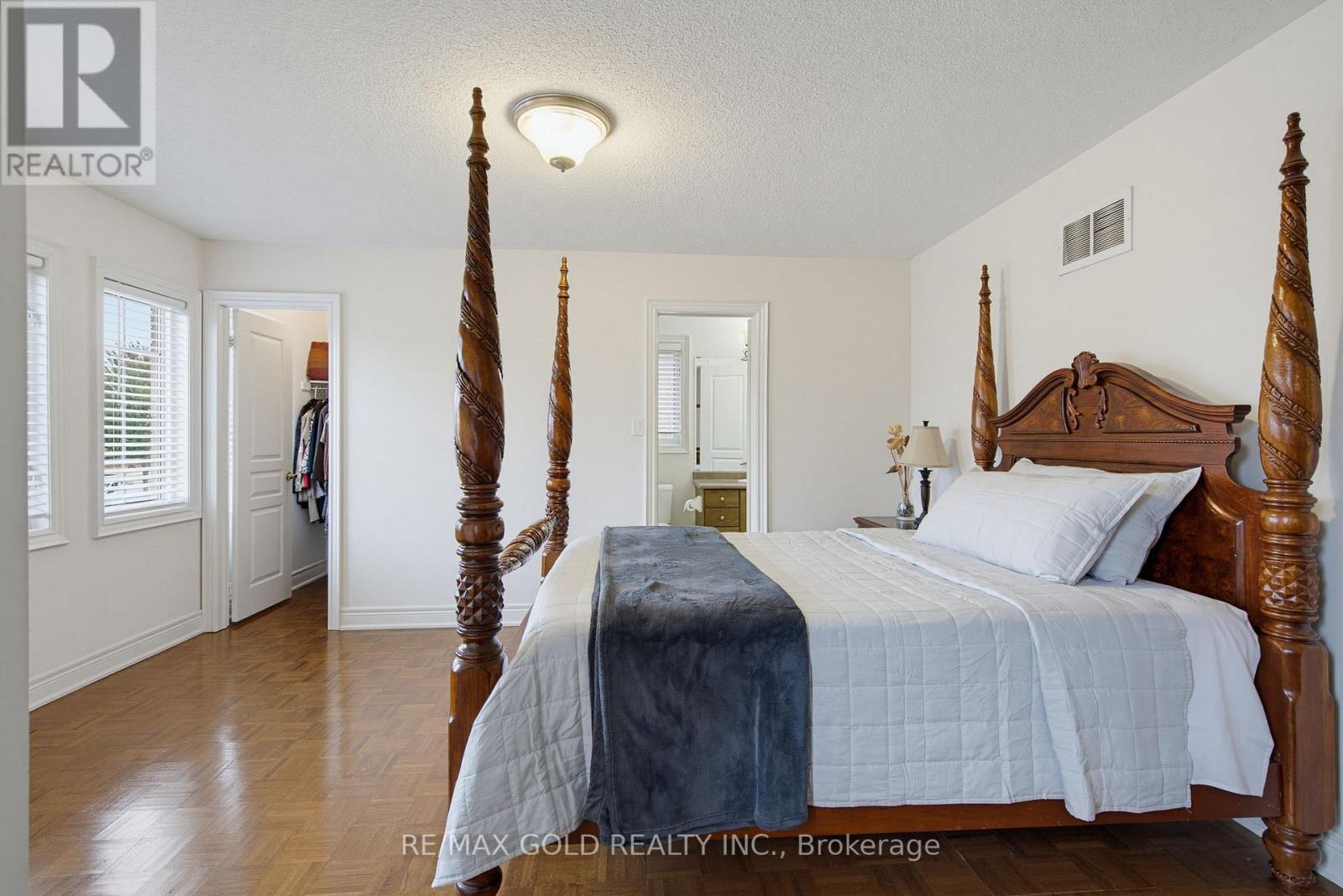 34 LEXINGTON ROAD - Image 21