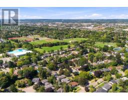 493 Wicklow Road, Burlington, ON L7L2J1 Photo 45