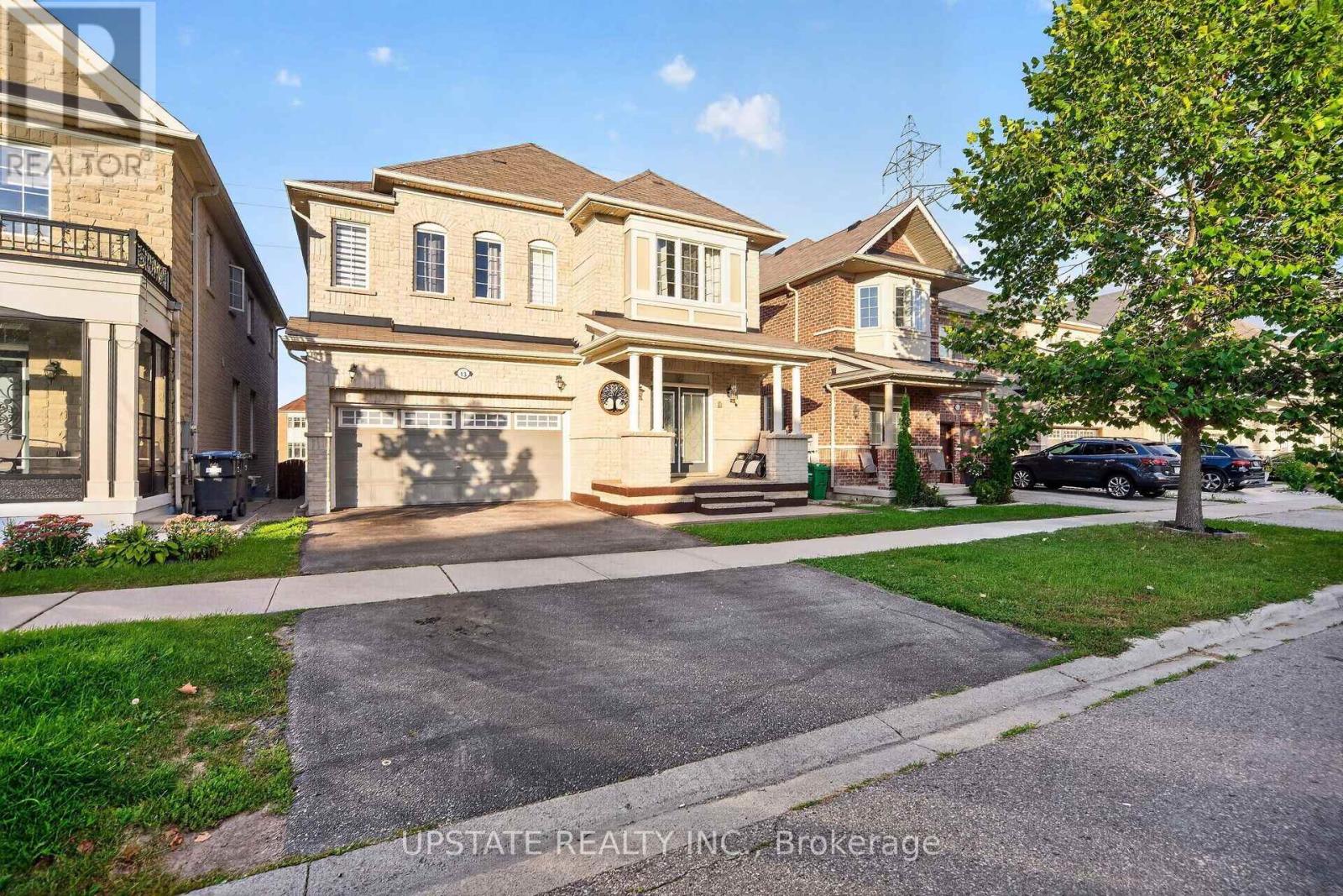 13 TIMBERCOVE ROAD, Brampton (Credit Valley) — photo 2