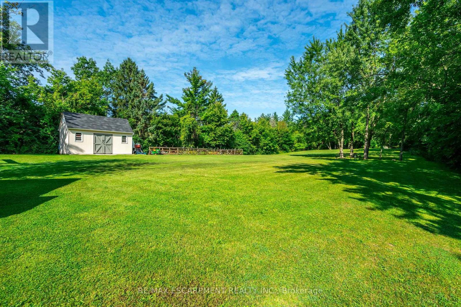 2159 BRITANNIA ROAD - 35