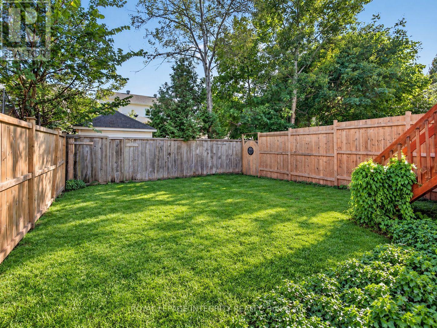 848 WHITE ALDER AVENUE photo 50