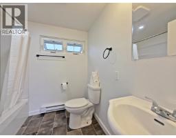 1916 Balsam Avenue, Quesnel, BC V2J3Y9 Photo 11