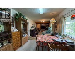 220 6 Avenue W, Hanna, AB T0J1P0 Photo 12