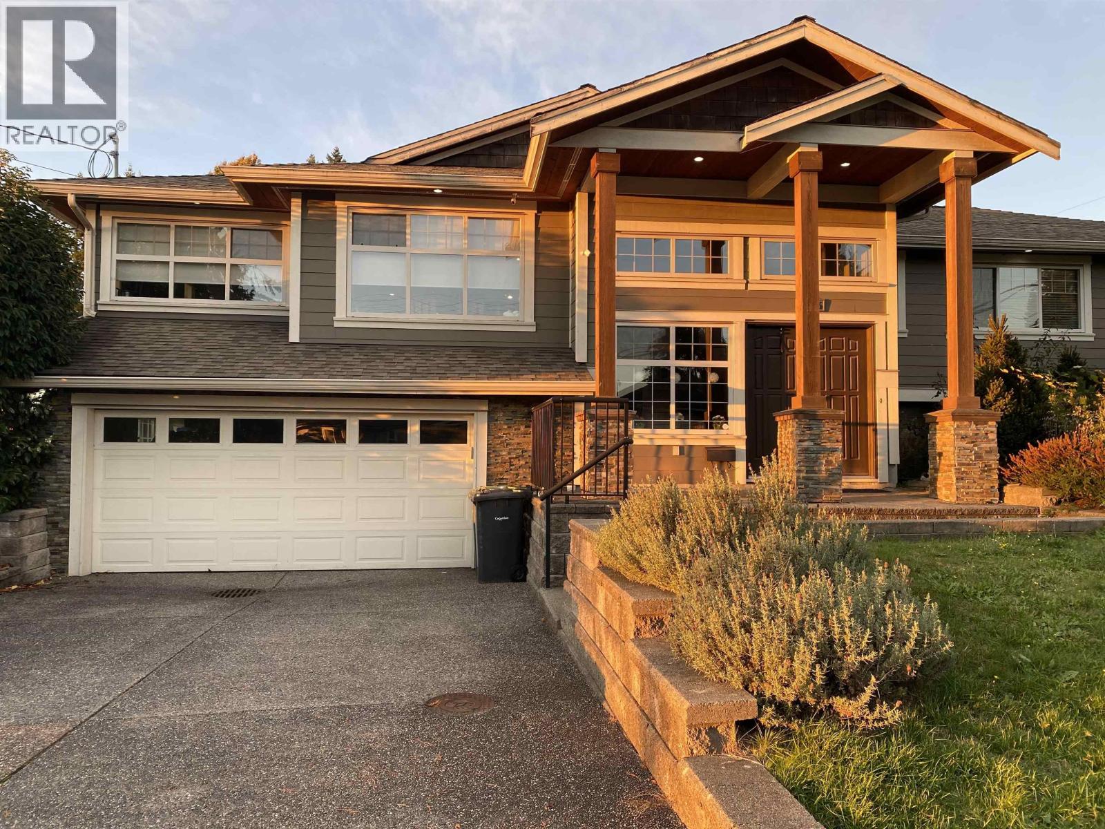 2245 GALE AVENUE, Coquitlam — photo 1