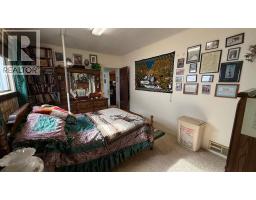 220 6 Avenue W, Hanna, AB T0J1P0 Photo 23