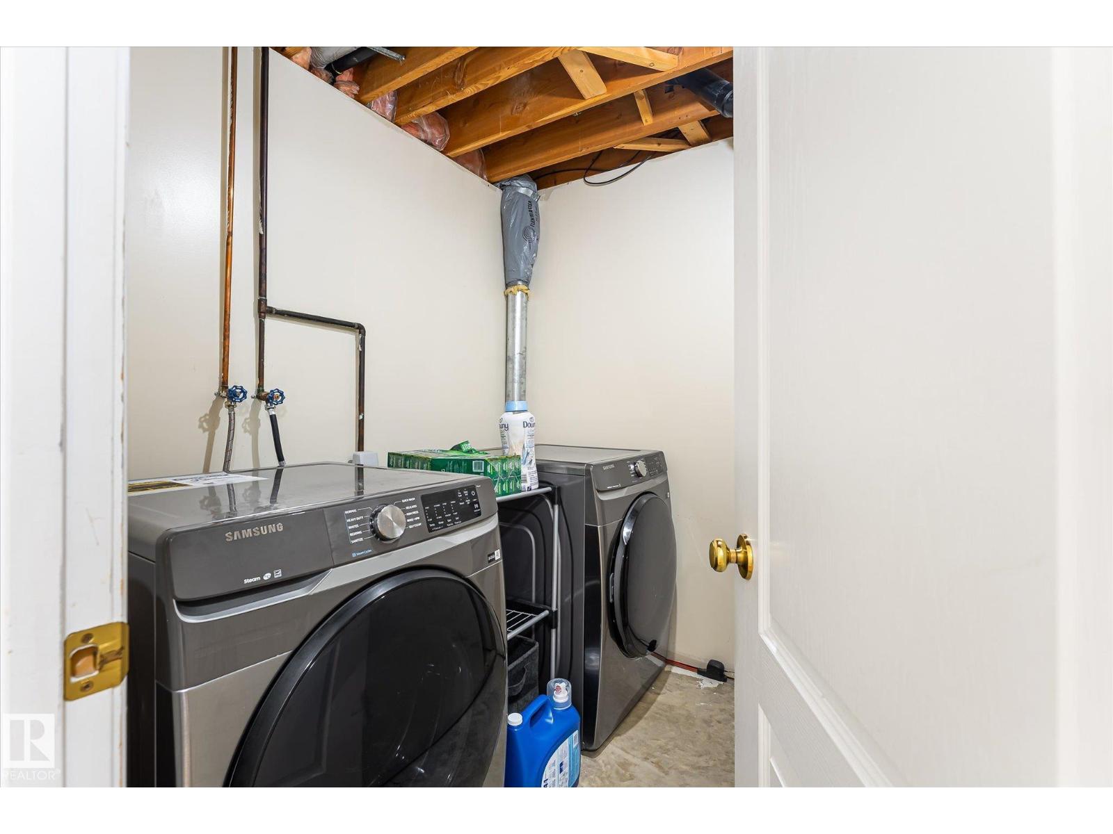 7712 187 ST NW - 9