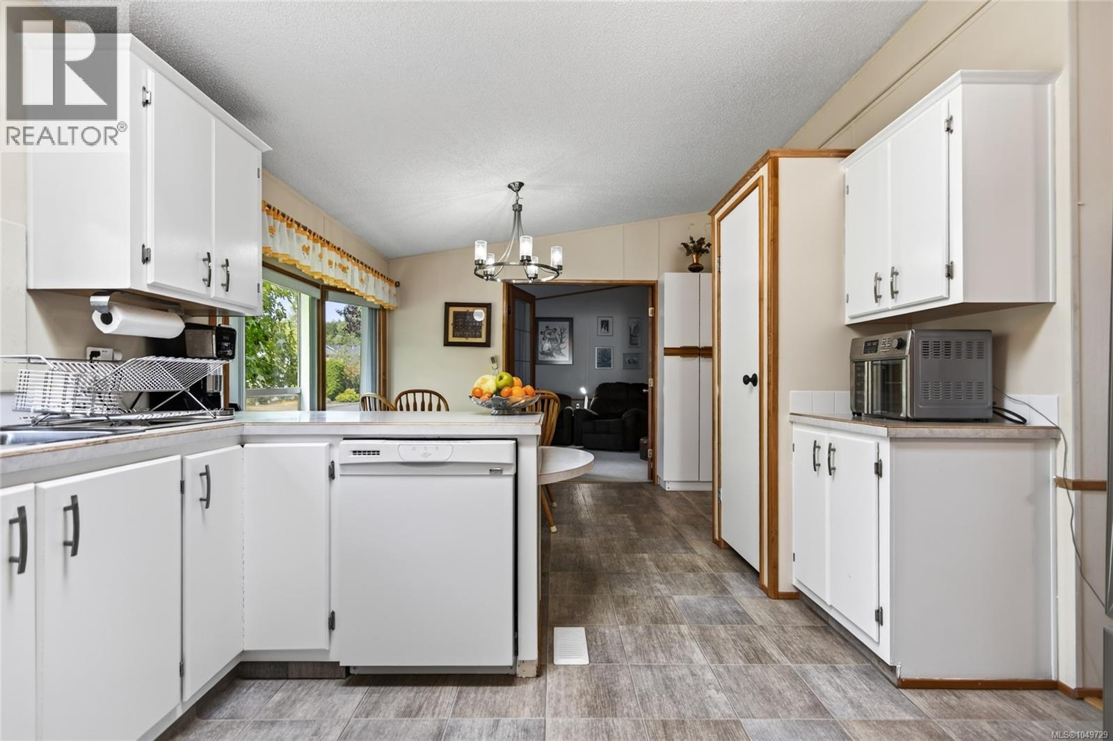 19 2140 20th St, Courtenay