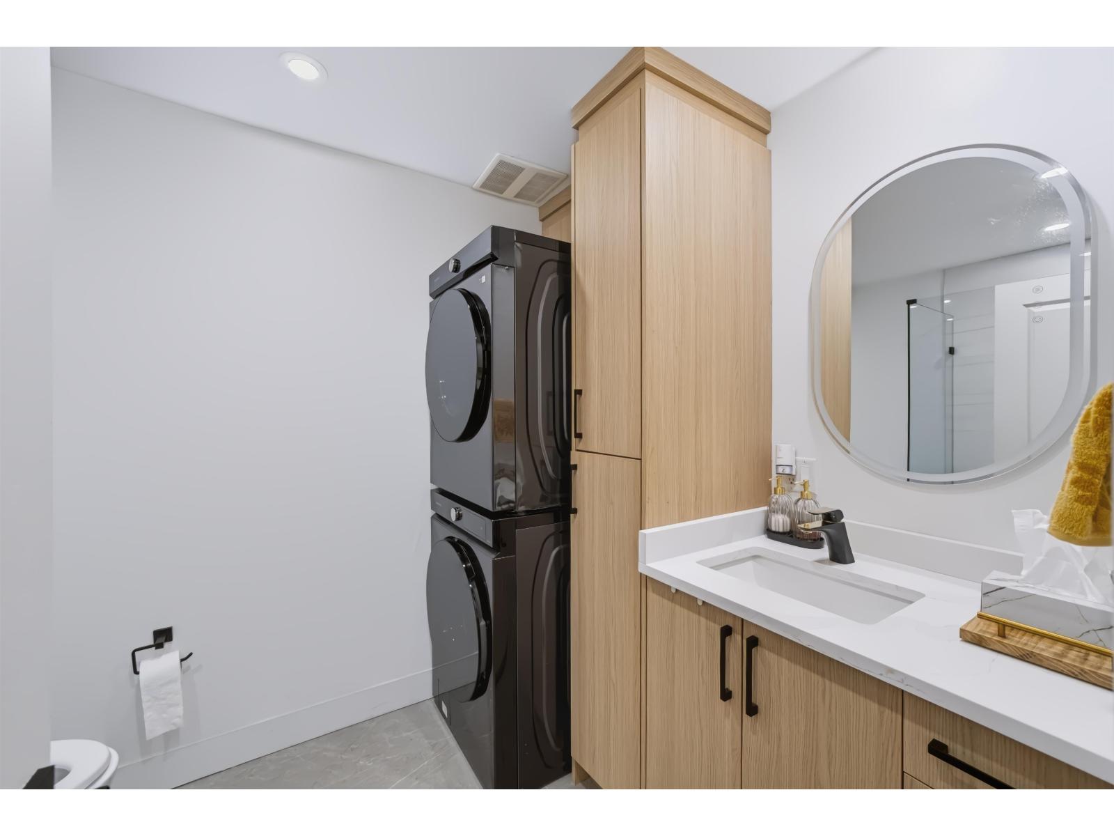 20046 37A AVENUE, Langley