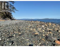 Lt 15 Mitchell Bay Rd, Malcolm Island, BC V0N3E0 Photo 9