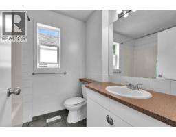 952 Wilson Way, Canmore, AB T1W2Z4 Photo 32