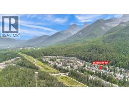 952 Wilson Way, Canmore, AB T1W2Z4 Photo 45