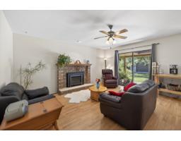 21050 Yeomans Crescent, Langley, BC V1M2P7 Photo 15