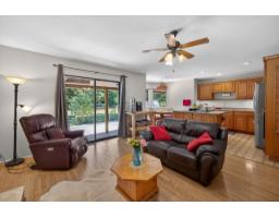 21050 Yeomans Crescent, Langley, BC V1M2P7 Photo 16