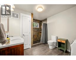 2612 Dunsmuir Ave, Cumberland, BC V0R1S0 Photo 28