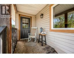2612 Dunsmuir Ave, Cumberland, BC V0R1S0 Photo 39