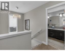 Bedroom - 2070 Lawrence Avenue, Penticton, BC V2A9G6 Photo 16