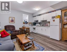 2070 Lawrence Avenue, Penticton, BC V2A9G6 Photo 44