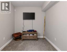 2070 Lawrence Avenue, Penticton, BC V2A9G6 Photo 34