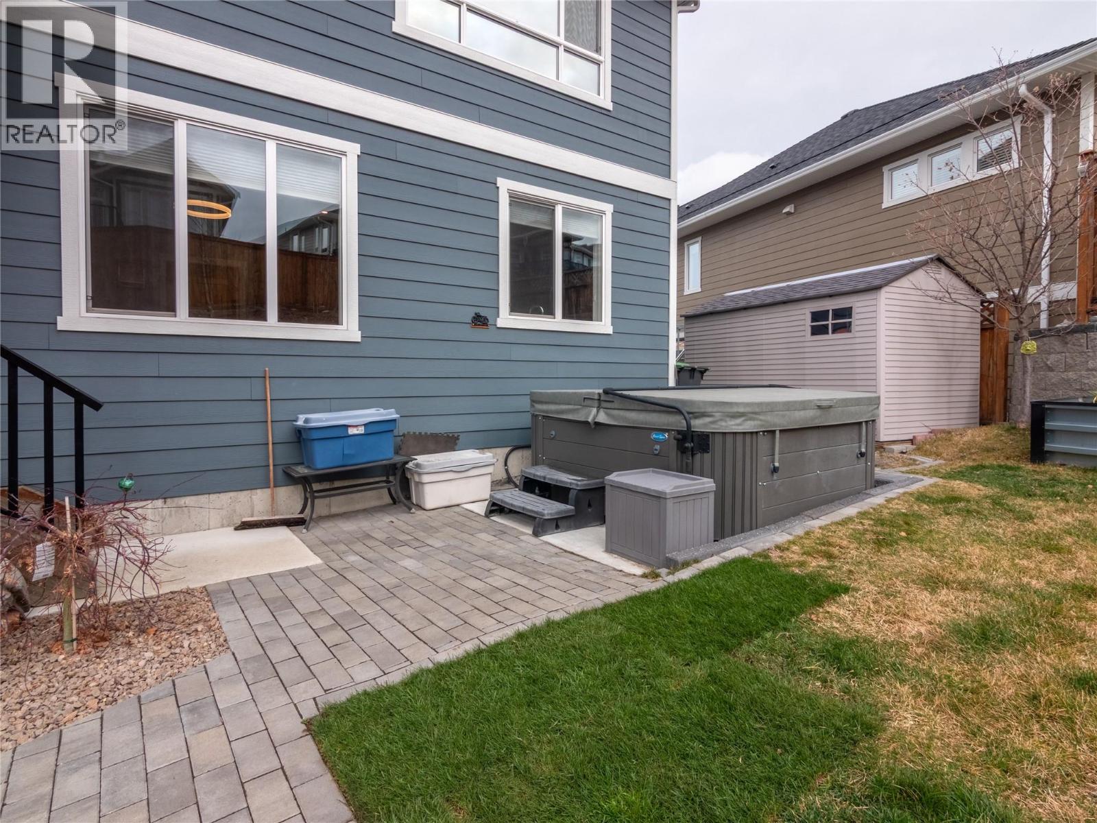 2070 Lawrence Avenue, Penticton