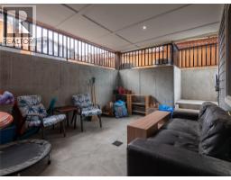 2070 Lawrence Avenue, Penticton, BC V2A9G6 Photo 45