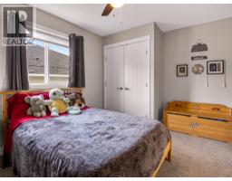 2070 Lawrence Avenue, Penticton, BC V2A9G6 Photo 23