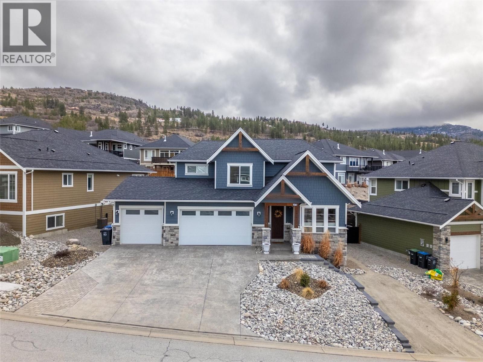 2070 Lawrence Avenue, Penticton — photo 1