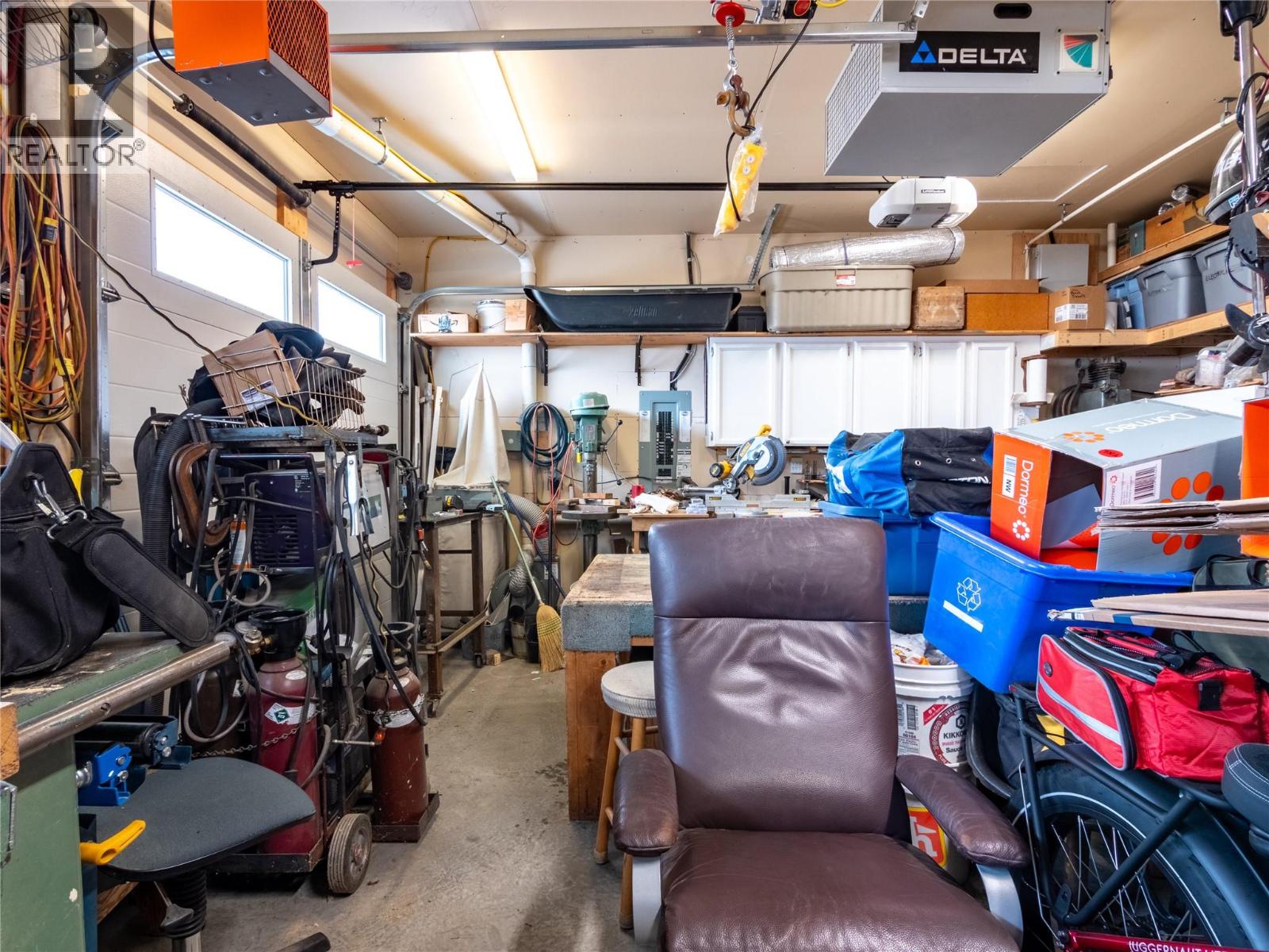 2070 Lawrence Avenue, Penticton