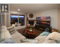 2226 Golf Course Drive, West Kelowna, BC V4T2V4 Photo 18