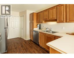 2226 Golf Course Drive, West Kelowna, BC V4T2V4 Photo 12